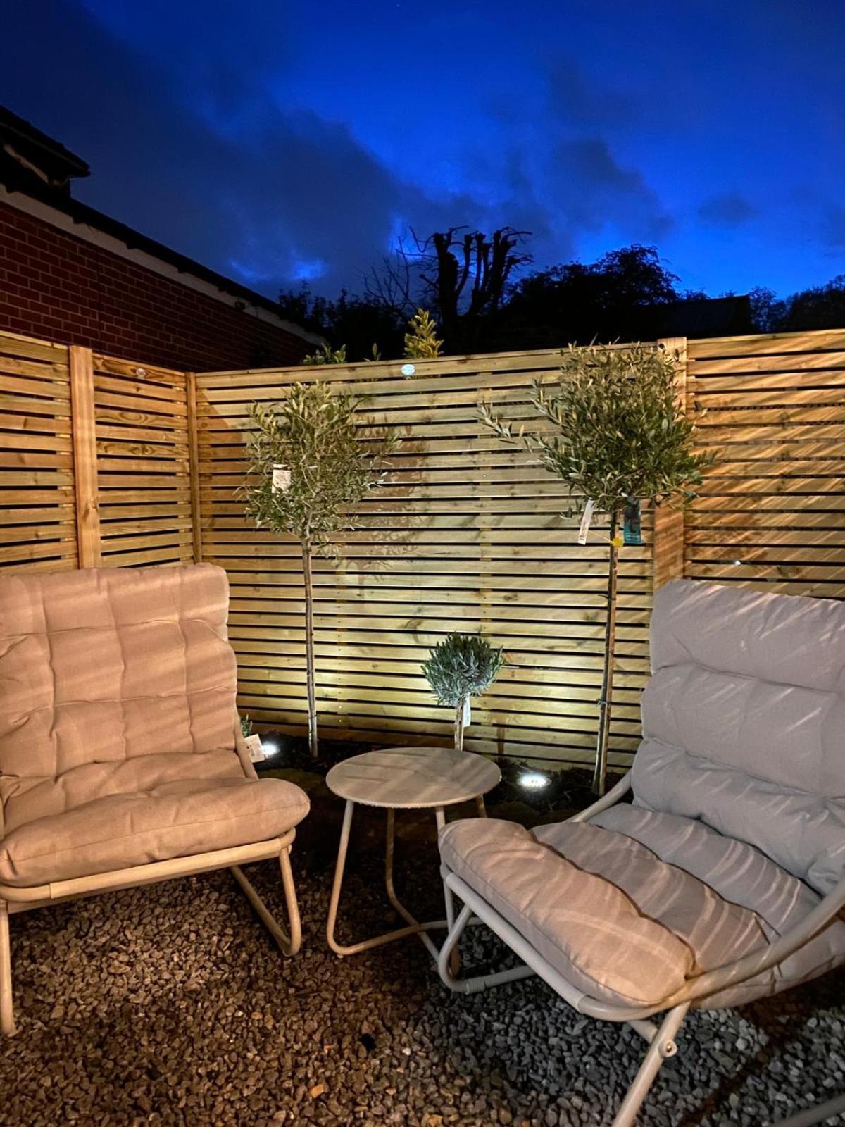 Spa Garden Cottage - Upper Hopton Mirfield Exterior photo